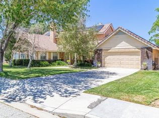 5741 W Avenue M6, Quartz Hill, CA 93536