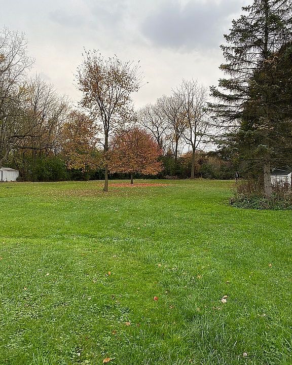 2nd image of 2800 Wisconsin Rd
