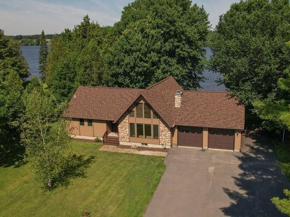 381 Lakeshore Dr, Norwood, NY 13668