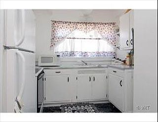 3rd image of 1960 W Hood Ave APT 2B