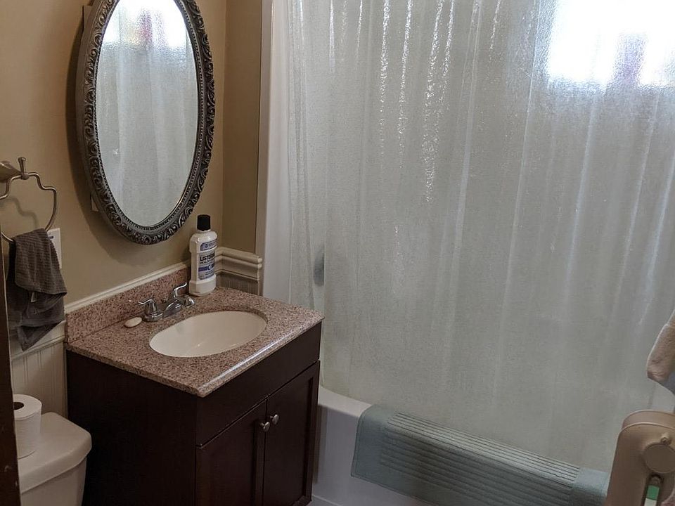 Bathroom with medicine cabinet