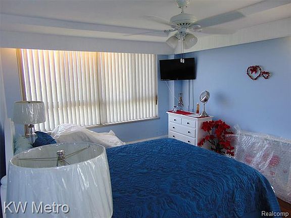 4th image of 8900 E Jefferson Ave APT 1220