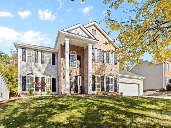 7424 Sugar Maple Ln, Charlotte, NC 28215