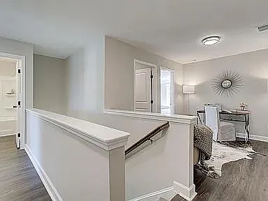1917 Carovel Way — Photo 15