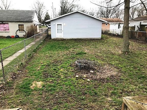 3rd image of 206 Franconia Ave