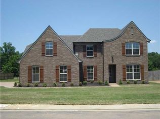 100 Lazy J Dr, Oakland, TN 38060