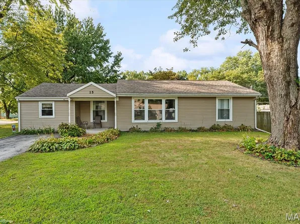 15 Pine Trl, Fairview Heights, IL 62208
