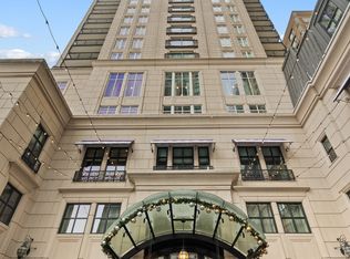 11 E Walton St APT 4802, Chicago, IL 60611