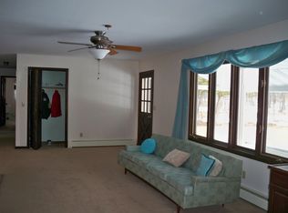 25 Ee Rd, Rapid river, MI 49878