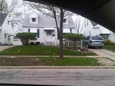 15707 Corkhill Rd photo 1