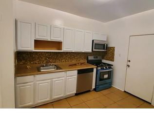 2025 S Salford St, Philadelphia, PA 19143