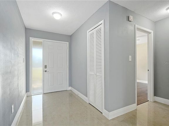 5th image of 871 Seminola Blvd