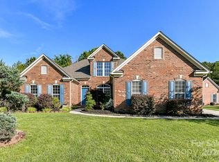 1006 Fountainbrook Dr, Indian Trail, NC 28079