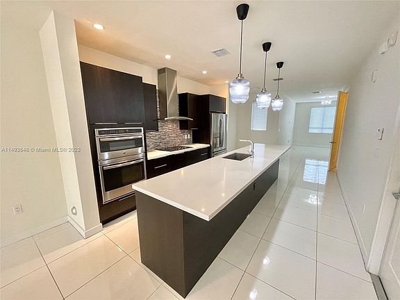 3rd image of 6310 NW 103rd Pl APT 208