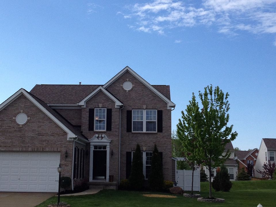1st image of 833 Horseshoe Way