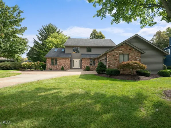 3903 Deerpath Dr, Sandusky, OH 44870