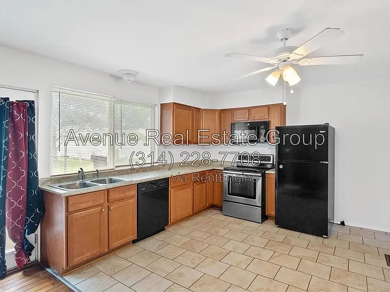 3726 Briargrove Dr — Photo 15
