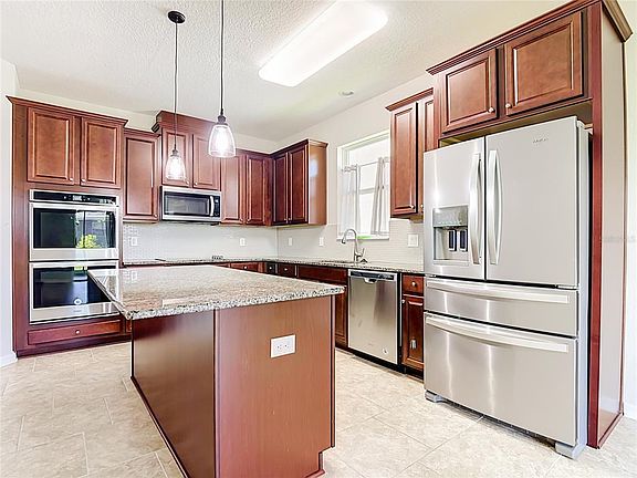 4th image of 2687 GASPIRILLA CIRCLE