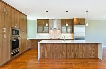 3rd image of 79 Oakwood St
