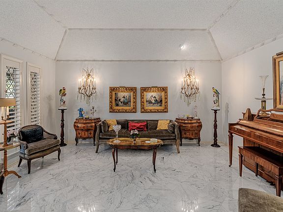 5th image of 5531 Pebblebrook Dr