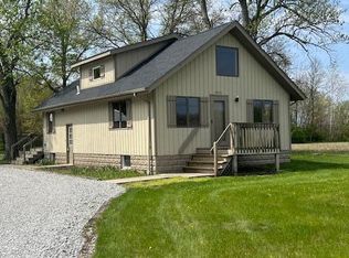 8821 W 1200 N, Demotte, IN 46310