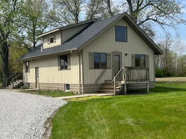 8821 W 1200 N, Demotte, IN 46310