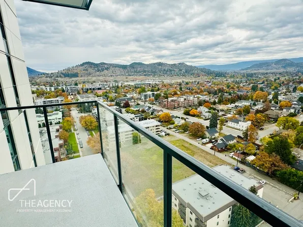 1488 Bertram St #2307, Kelowna, BC V1Y 2G2