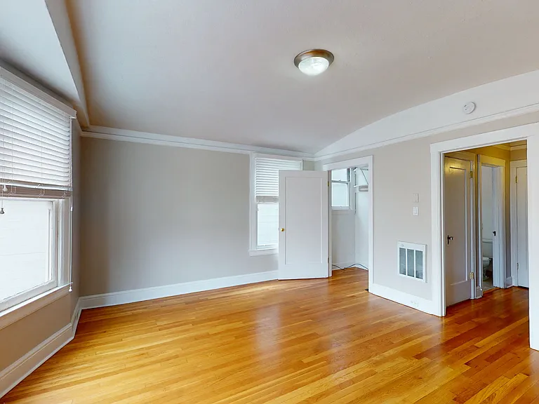 2380 California St — Photo 40