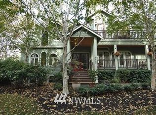 2550 6th Ave W, Seattle, WA 98119