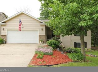 20050 Orchard Ln, Howard City, MI 49329