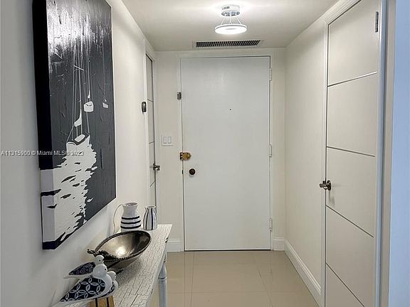 2nd image of 3430 Galt Ocean Dr APT 1104