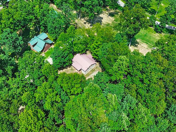 3rd image of 506 Spruce Creek Dr