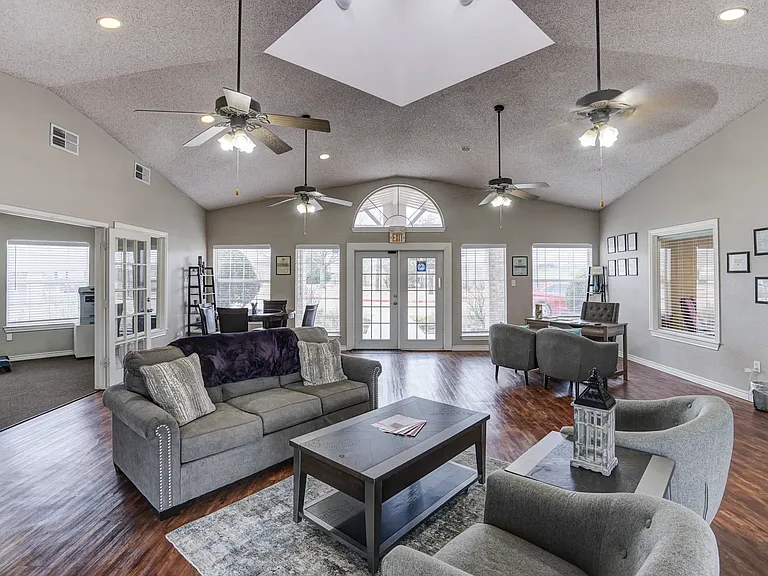 Meadowview Townhomes — Photo 46