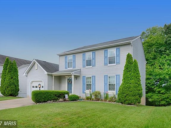 3rd image of 1223 Magness Ct