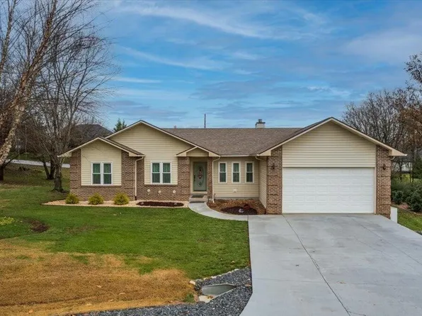 104 Chaloni Ln, Loudon, TN 37774