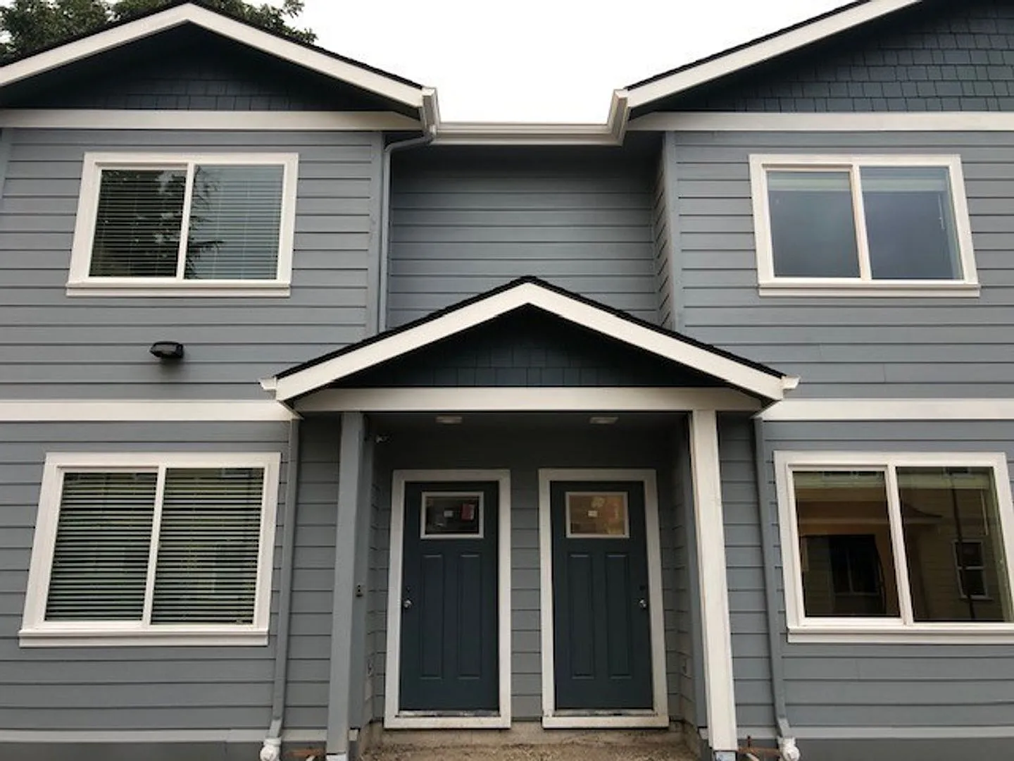 Whiteaker Townhomes — Photo 1