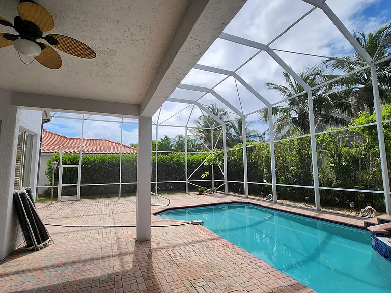 11206 Maritime Ct — Photo 33