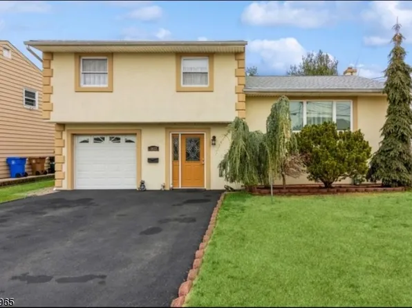 1022 Stuart Pl, Linden City, NJ 07036