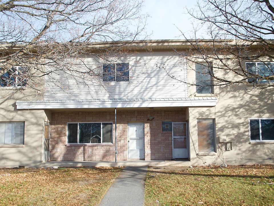 1st image of 781 Oxford Dr APT 10