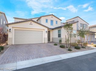 19 Cresta Villa Ct, Henderson, NV 89011