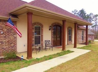 135 Deason Rd, Leesville, LA 71446