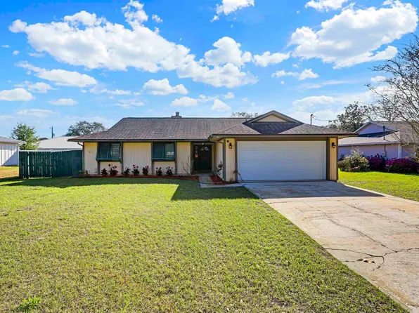 111 Lobelia Rd, Saint Augustine, FL 32086