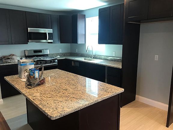 3rd image of 119 Oakland Ave #2