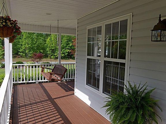 3rd image of 3402 S Thistledown Ct