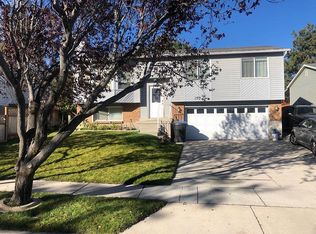 5592 S Ridgecrest Dr, Salt Lake City, UT 84129