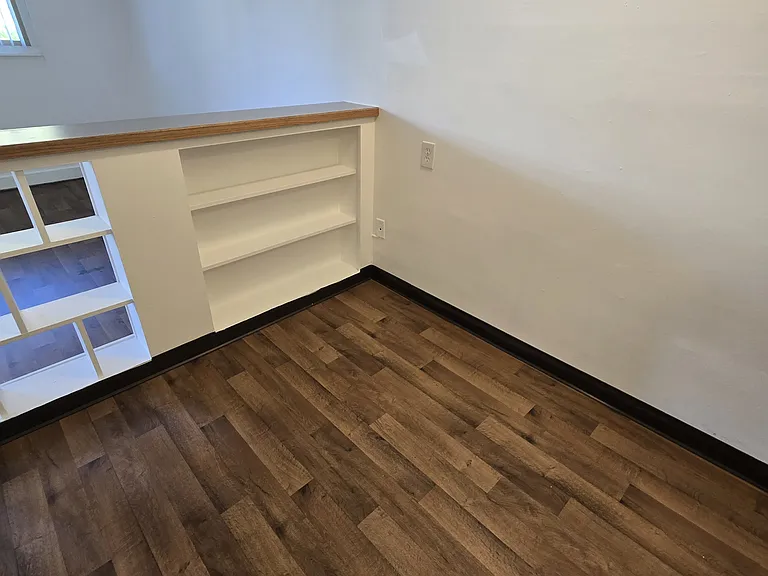 801 E Harrison St #105 — Photo 10