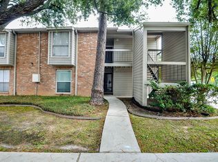 17401 Red Oak Dr APT 64, Houston, TX 77090