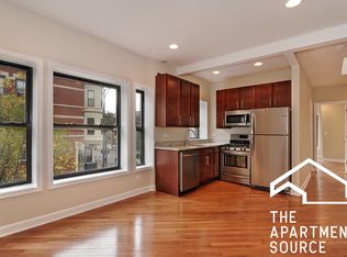 1802 N Sheffield Ave #2F, Chicago, IL 60614