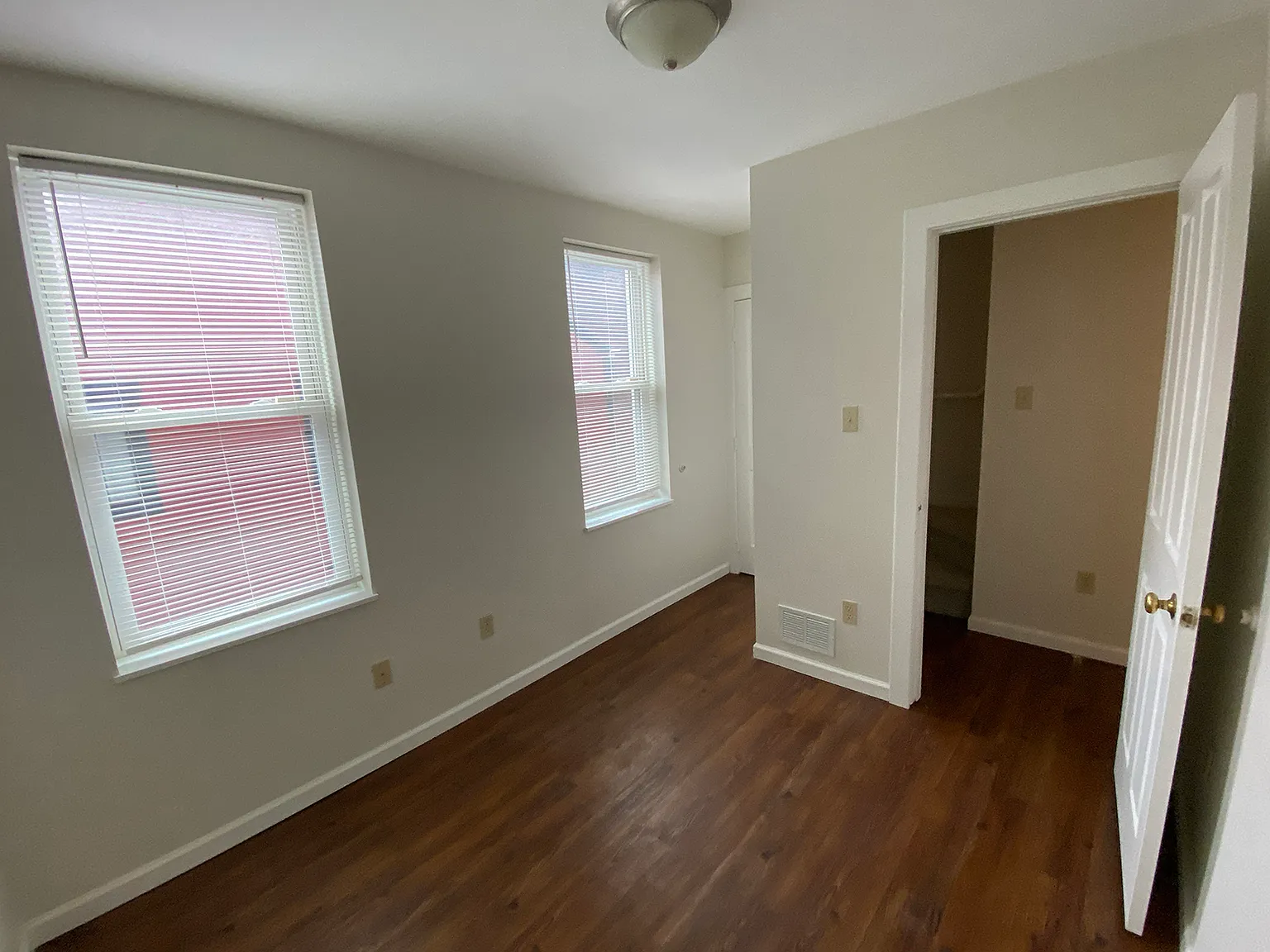 1 bed, $1,100 — Photo 3