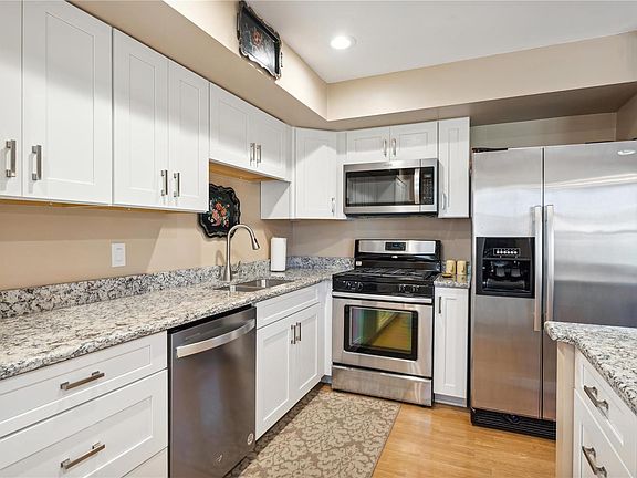 5th image of 6806 Snead Ct